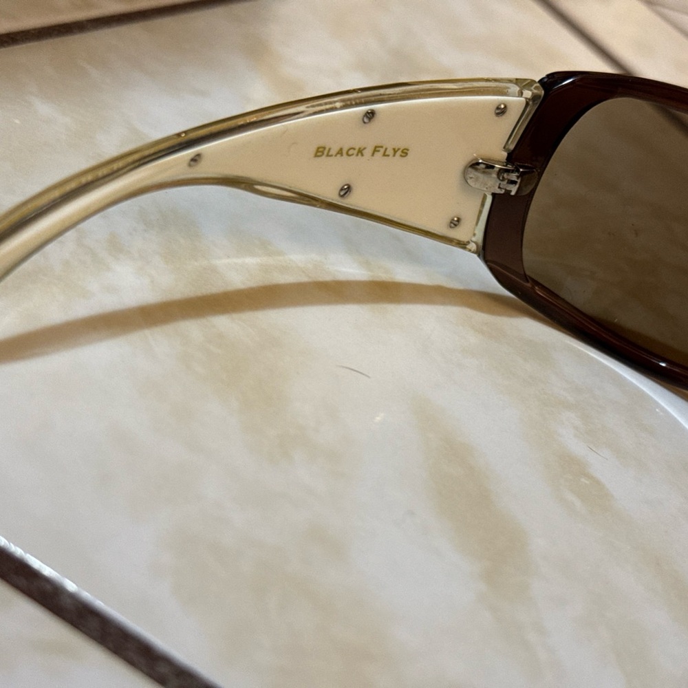 Vintage 1998 Black Fly Sunglasses Women's Fly Girls Flytrap Excellent Condition - Picture 7 of 15